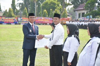Berkat Komitmen Pemkab OKI, Ribuan Honorer…
