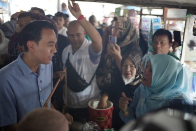 Blusukan di Pasar Kayuagung, Muchendi Jaring…