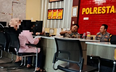 Diancam Lewat WhatsApp, IRT di Palembang…