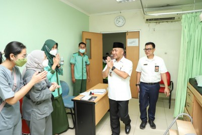 Hari Pertama Kerja, Pj. Bupati Apriyadi…