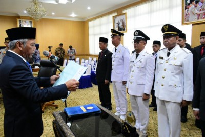 Lantik Pejabat Eselon, Bupati OKI Tekankan…