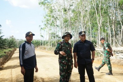Pastikan Progres TMMD Pembukaan Jalan Berjalan…