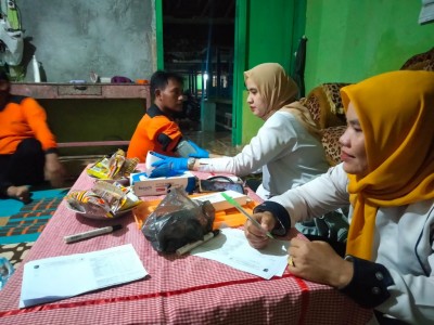Peduli, Nakes di OKI Pastikan Satgas Karhutlah…