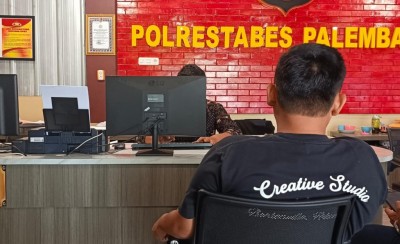 Pencuri Besi Tapak Tiang Bangunan Terekam…