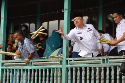 Pj. Bupati H. Sandi Fahlepi Apresiasi warga…