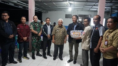 Pj Bupati OKI Bagi-Bagi Vitamin dan Siagakan…