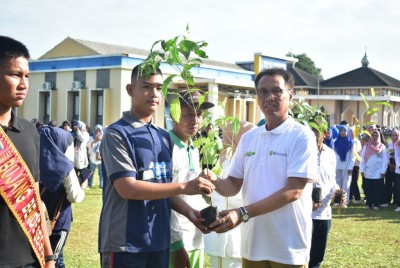 Pj. Bupati OKI Pimpin Penanaman Pohon Peringati…