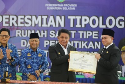 RSUD Siti Fatimah Raih Status Tipe A, Gubernur…