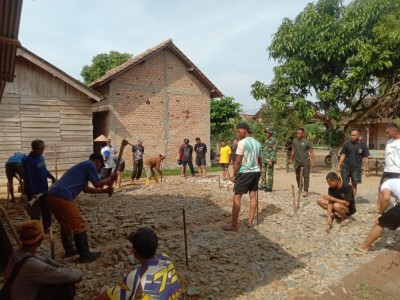 Satgas TMMD 0402/OKI Gotong Royong Bangun…