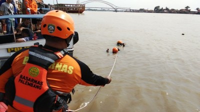 Warga Gandus Hilang Saat Pantau Sungai Musi,…